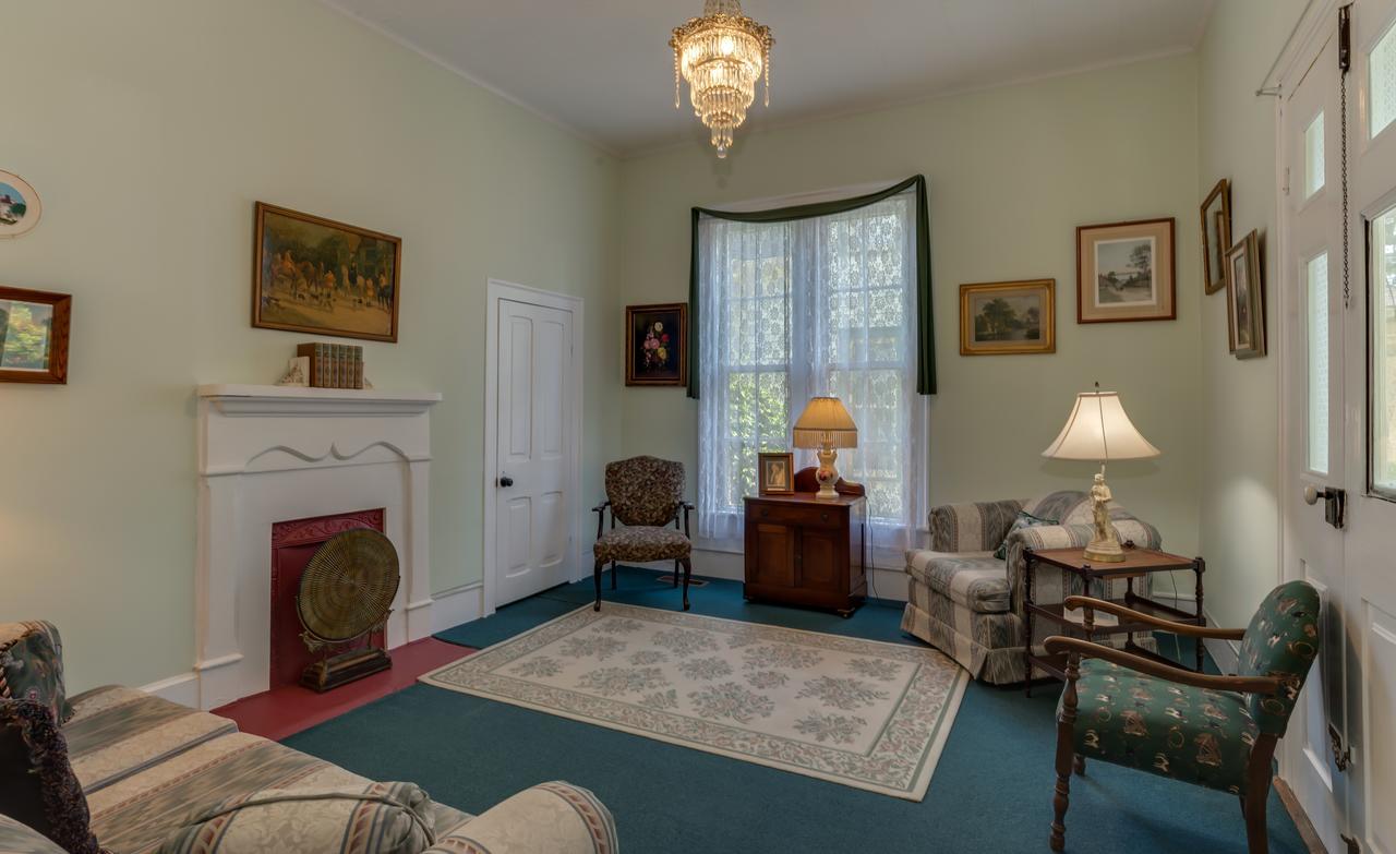 Carrier Houses Bed & Breakfast Rutherfordton Extérieur photo